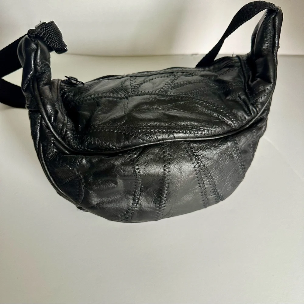 Vtg Leather Fanny Pack Bum Bag! Halloween THE ROCK Adjustable - Picture 3 of 10